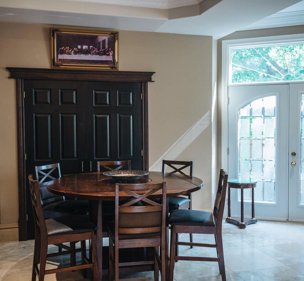 Jstlikehome - Luxury Mansion & Guesthouse Οττάβα Εξωτερικό φωτογραφία